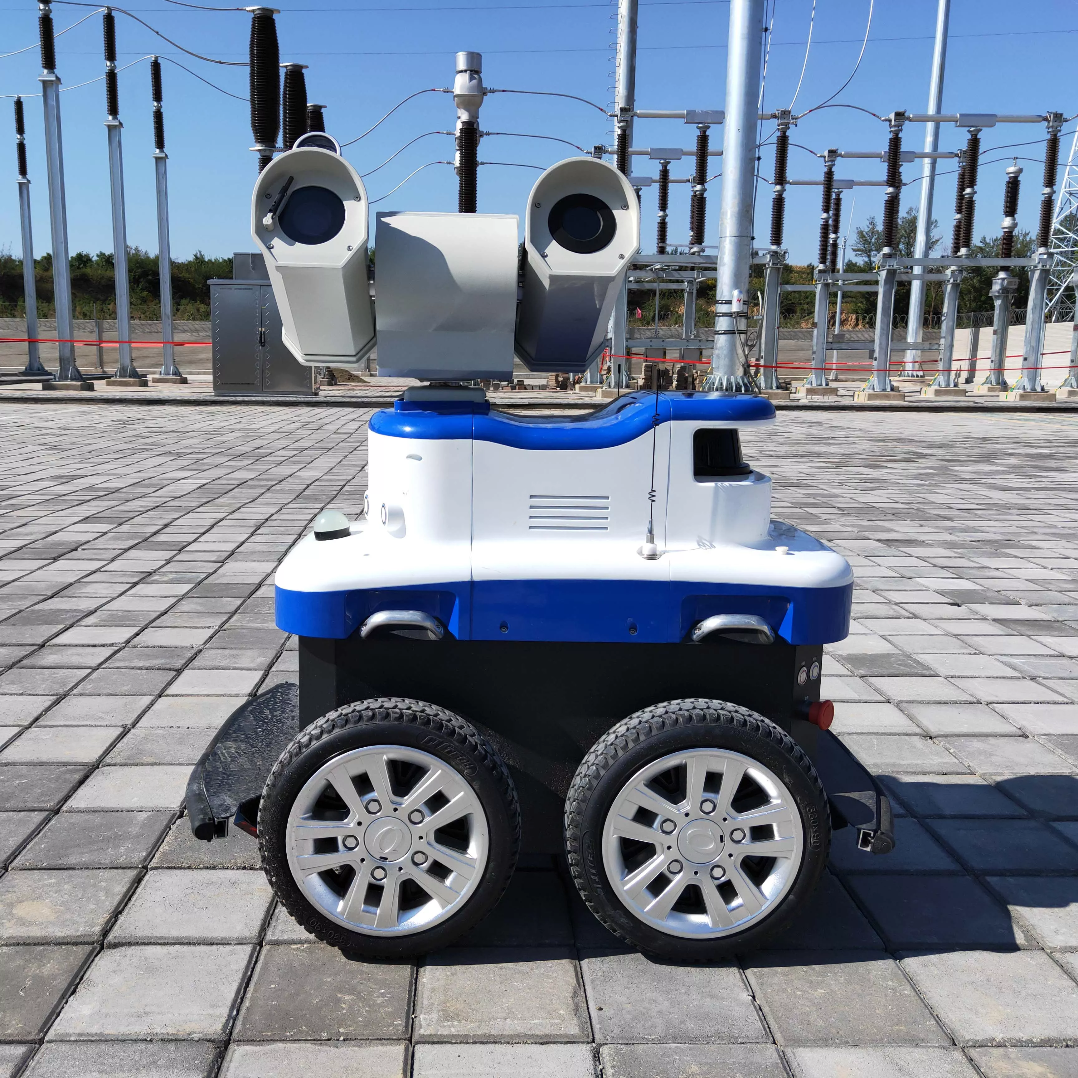 轮式巡检机器人